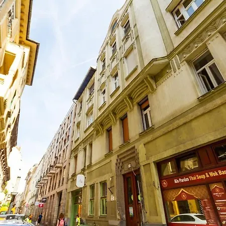 Kazinczy Gem Studio 7Th District Haven By Nw Budapest Exterior photo