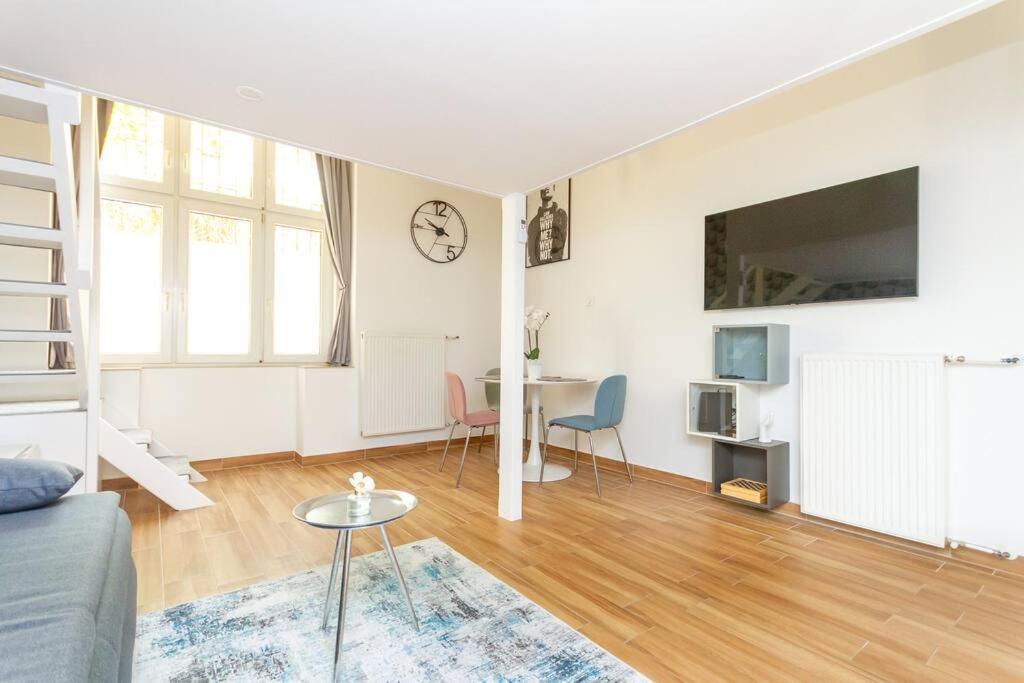 Kazinczy Gem 7th District Haven By Nw Apartman